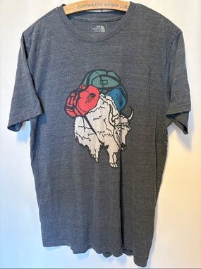 The North Face Men’s Heather Charcoal Graphic Short-Sleeve Tee